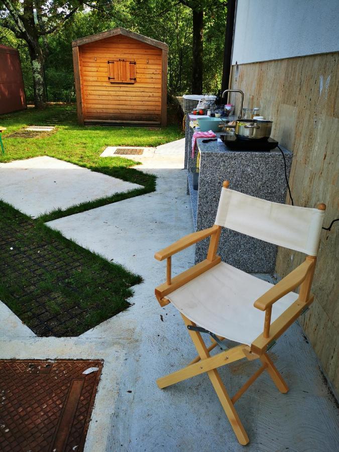 Krasen Kras 104 Resort Komen Ngoại thất bức ảnh
